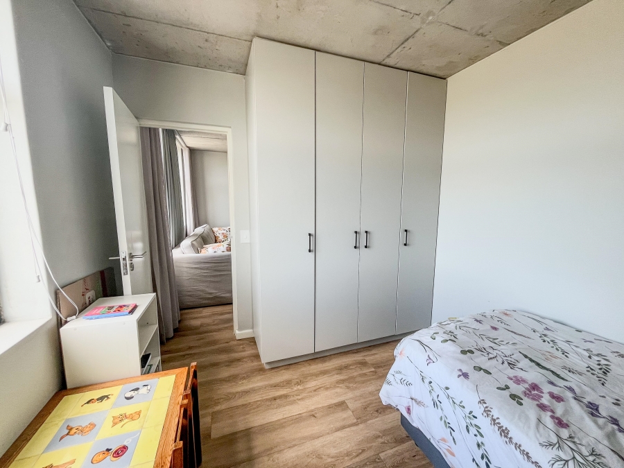 2 Bedroom Property for Sale in Pinelands Western Cape